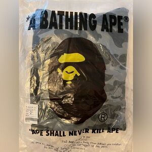 BAPE hoodie!!